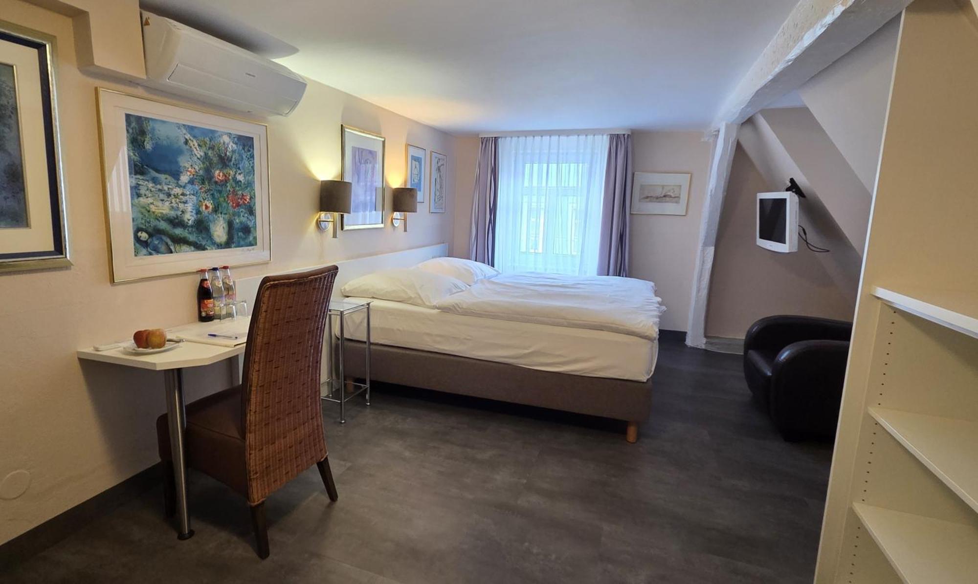 Hotel Garni "Am Ellinger Tor" Weissenburg in Bayern Bagian luar foto